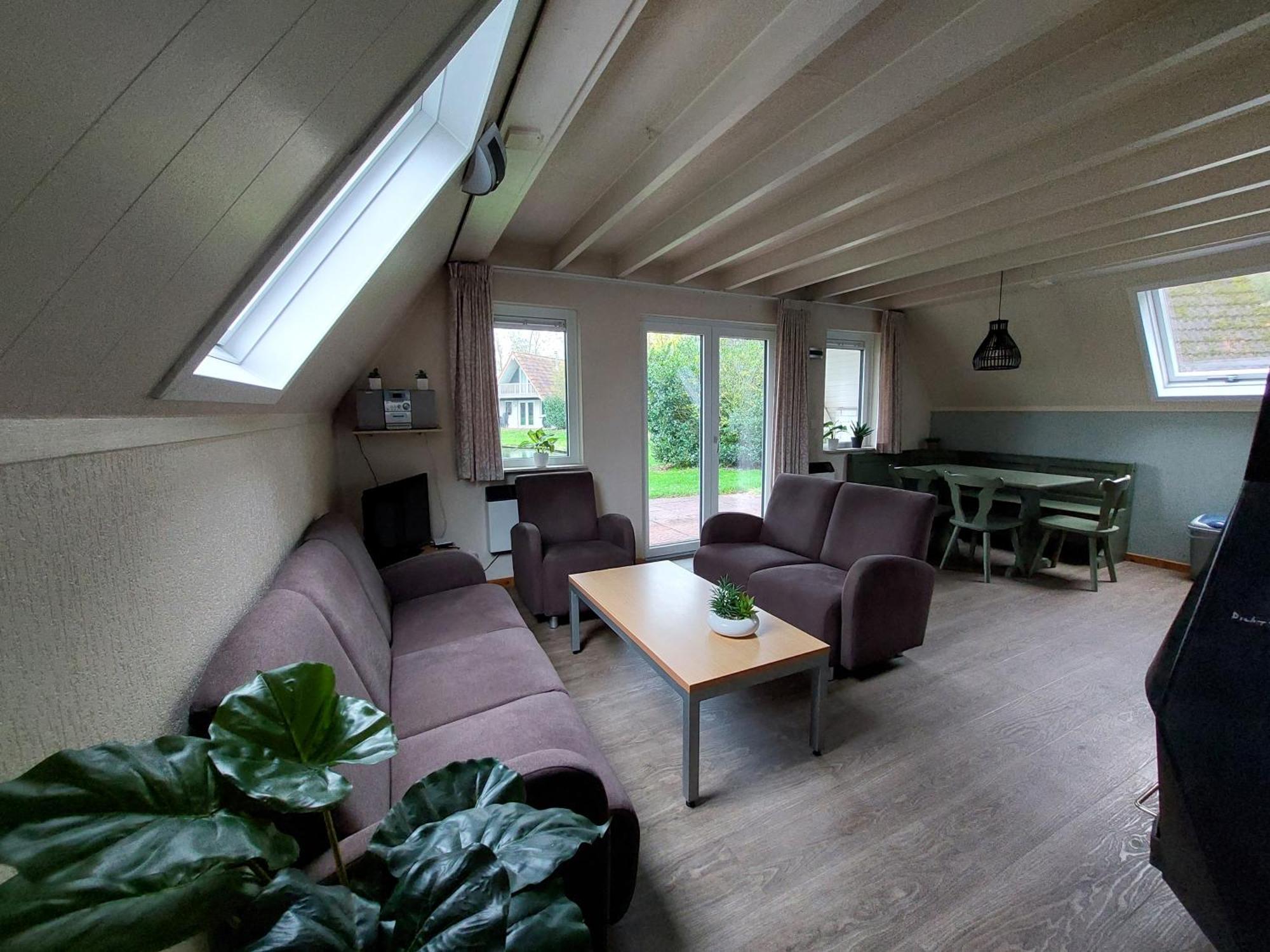 De Vecht, 124 - Centraal Gelegen Aan Vijver Gramsbergen Esterno foto